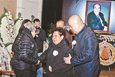 马长礼遗体送别仪式在北京八宝山殡仪馆举行