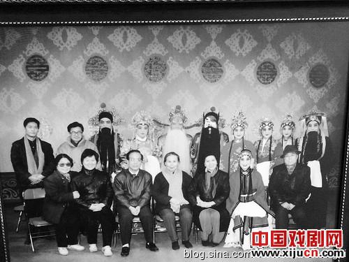 乔玉仙《50年粉墨，老艺人随波逐流》