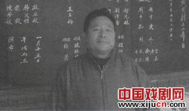 川剧老技师的水牌 谁来接班？