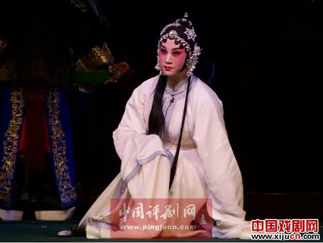 多流派评剧《秦香莲》北京演出，宋丽压大轴