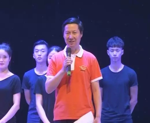 县木偶剧团举办川剧身段强化培训班结业汇报展演！！！