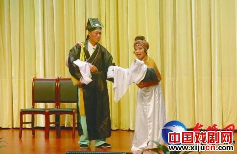 山东东营市吕剧票友协会组织第三届会员大会暨“迎国庆”文艺汇演