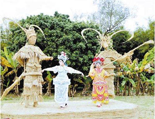 《乡村孩子粤剧梦》作品惊艳第二届广州西塘稻草节