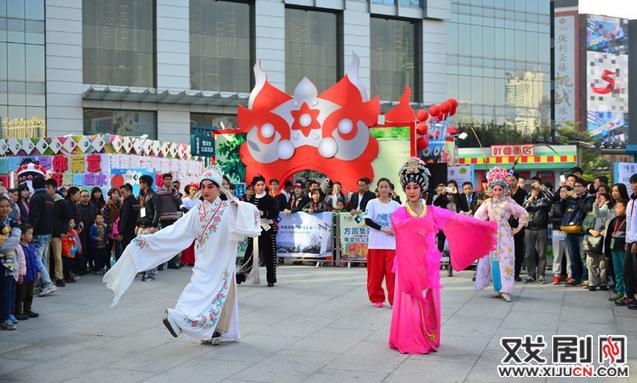 粤剧街舞跨界快闪活动