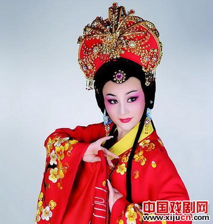 记李梅从艺三十年