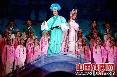 潮剧音乐剧《恋歌·四季》全新演绎《白蛇传》