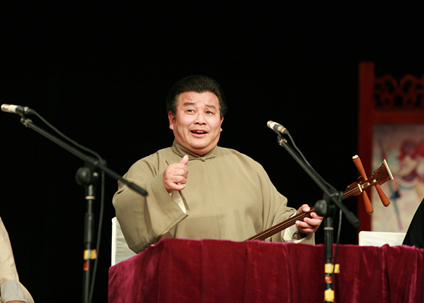 上海评弹团新编评弹音乐剧《芦苇青青》在北京梅兰芳大剧院演出