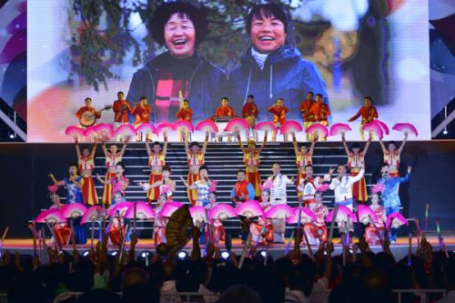 首届内蒙古地方戏剧目展演暨第四届二人台艺术节