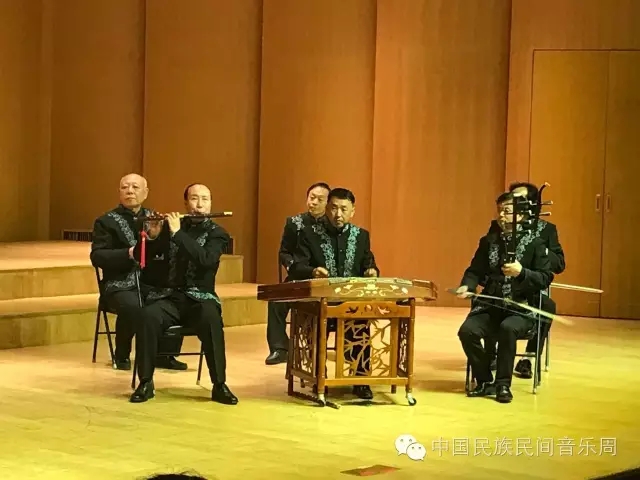 内蒙古二人台走进中国人民大学艺术学院